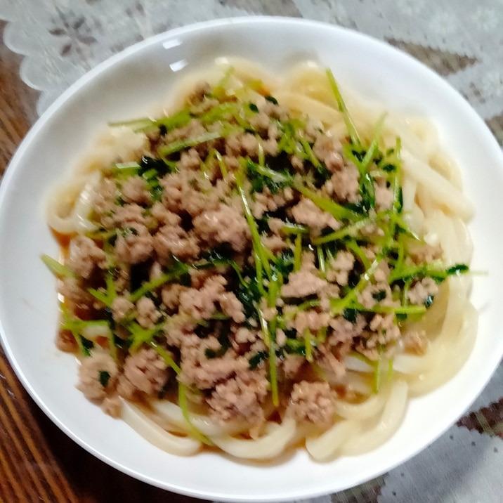 プチッと鍋を使ってチャチャっと坦々うどん麺